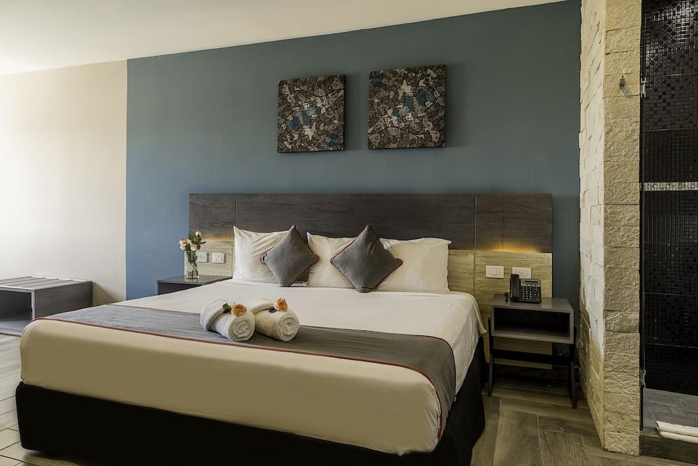 Bfh Attraction Deluxe Hotel Playa del Carmen Exterior foto